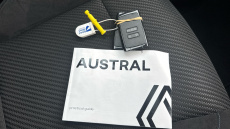 Renault Austral E-Tech FHEV Iconic Esprit Alpine 5dr Auto 4C Hybrid Estate